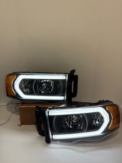 Dodge ram 2002-2005 headlights