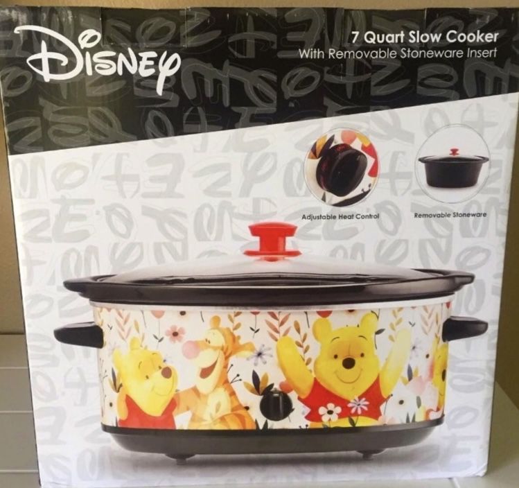 BNWT! Adorable Disney’s “Winnie the Pooh” 7 Quart Slow Cooker/Crockpot!