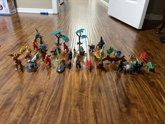 Dinosaurs-35+ Of Different Sizes