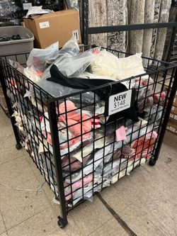 Amazon Walmart High Quality Women Brand New Clothes ( 300 pieces )