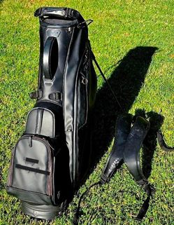 Vessel Golf Bag Excellent Condition Excellent Quality!! Paid $395 new!!