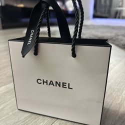 Coco Chanel Mademoiselle Intense 