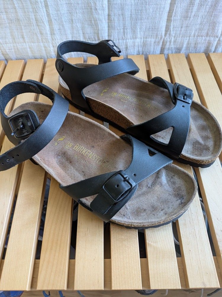 Birkenstock Sandals Size W7-7.5
