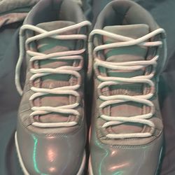 Jordan 11 cool grays