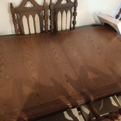 Antique Dinning Table Set 6 Chairs