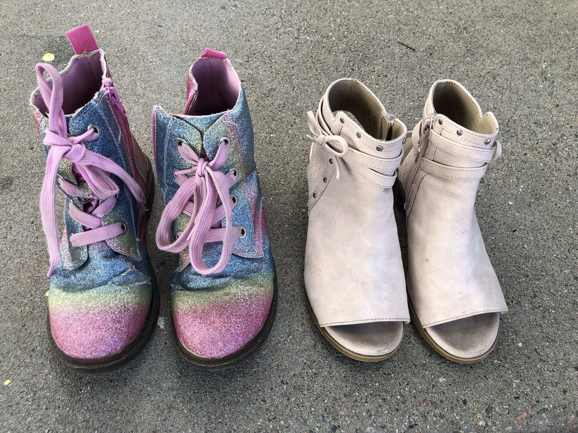 Girls Glittery Boots & Dress Shoes