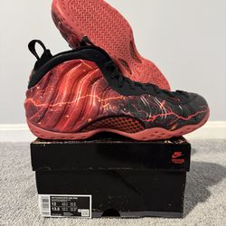 Nike Air Foamposite Stranger Things 12M