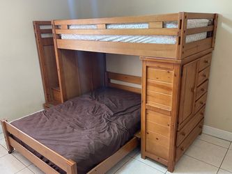 Wood Bunkbed Room Set