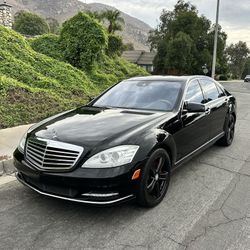 2010 Mercedes-Benz S-Class