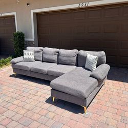 Wayfair Sectional Sofa (Free Delivery)