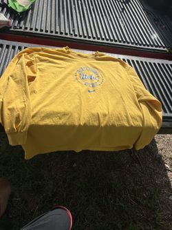 UCLA Bruins long sleeve shirt Nike XXL 2XL football basketball baseball yellow b