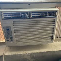 Ac Window Unit. 