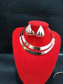 Gold choker and earring set