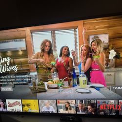 65 Inch Samsung Tv W/remote