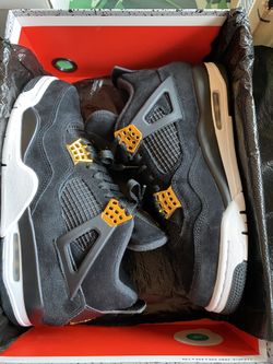Jordan 4-Royalty Size 8