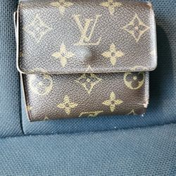 Vintage Louis Vuitton Bifold Wallet