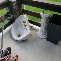 Free, Restroom Sink, 7 Ft Shelf, Shower Doors