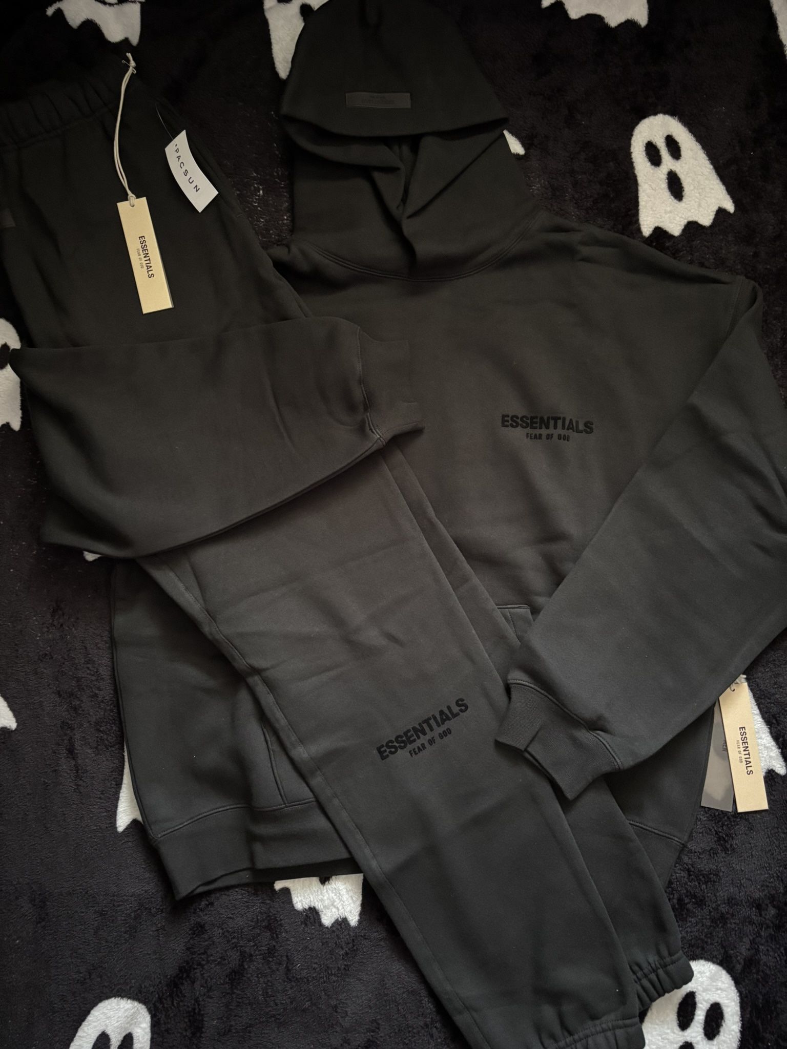 Essentials Black Limo Stretch Tracksuit Size Small