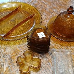 Tiara Amber Glass Dish Set