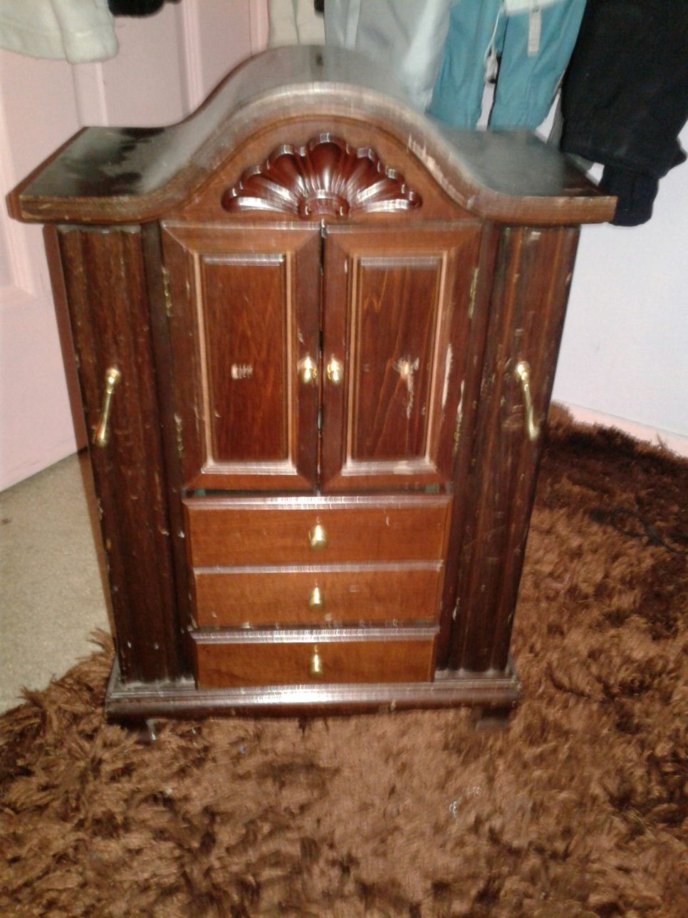 Jewelry box