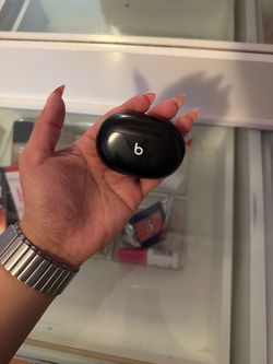 Beats earbuds