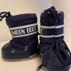 Famous Moon Boot For Baby - Size 19-22