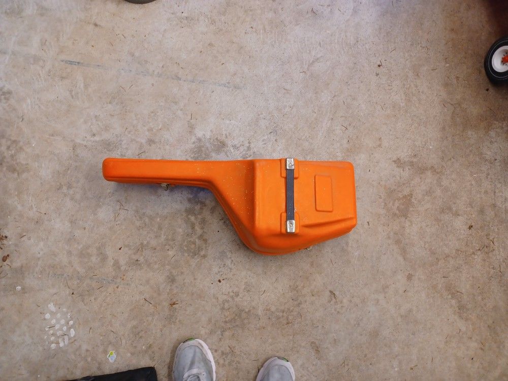 Stihl 015L Chainsaw