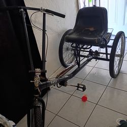 Tricycle 