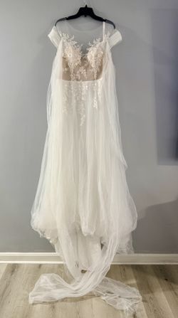 Azazie Cindy Wedding Dress-New