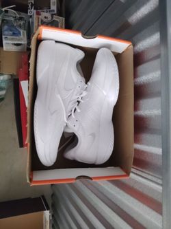 Nike Air zoom mens cut academy size 11.5