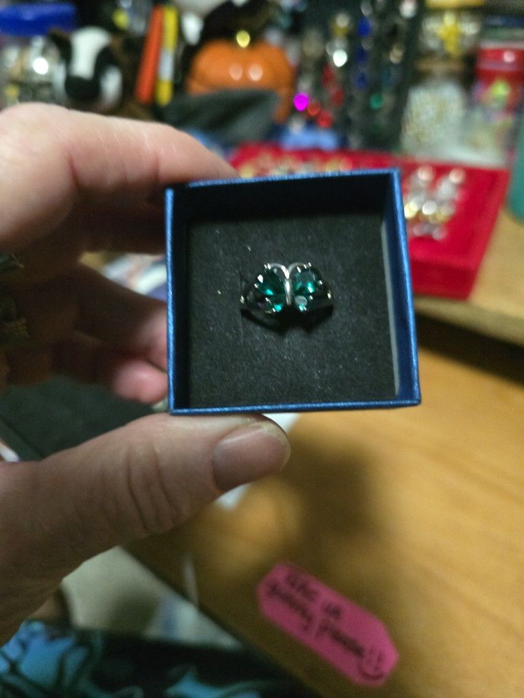 Size 7 Emerald Butterfly Ring Sterling Silver