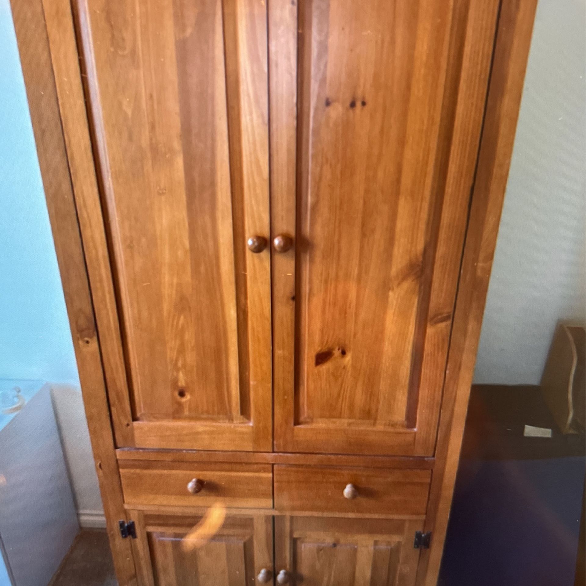 Broyhill Solid Wood TV Armoire for Sale in Kent, WA OfferUp
