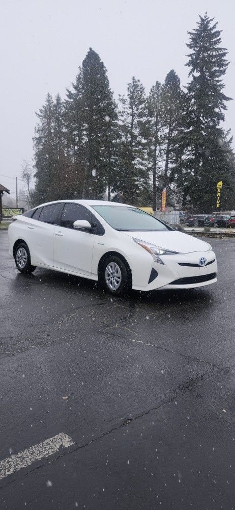 2016 Toyota Prius