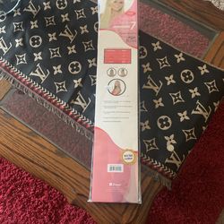 Synthetic Hair Extantions Color Black 18”-20” Length
