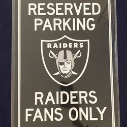 Las Vegas Raiders Parking Sign