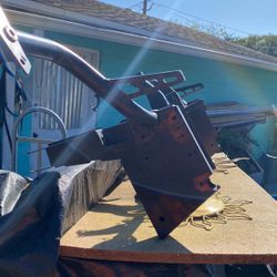 Front clip for sling shot Front support