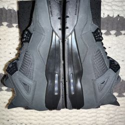 Air Jordan 4 Black Cat (2025) – Size 13 – Brand New