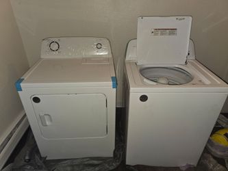 Amana top load washer and dryer set