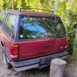 1995 Ford Explorer Red V6