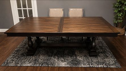 Large Heavy Dining Table Set with 6 Chairs – 40x94 – Excellent Condition