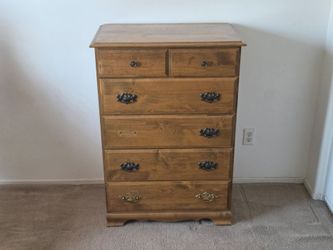 Maple Chest Of Drawers