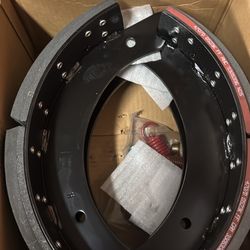 New Not Remanufactured 4707QP 23000lb Brake shoes