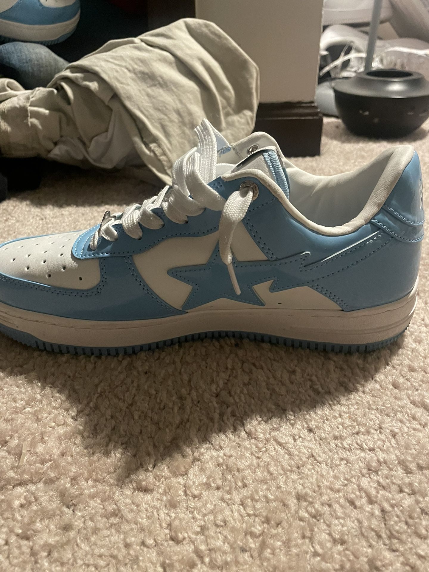 light blue bapestas