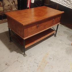 Freestanding cabinet tv stand