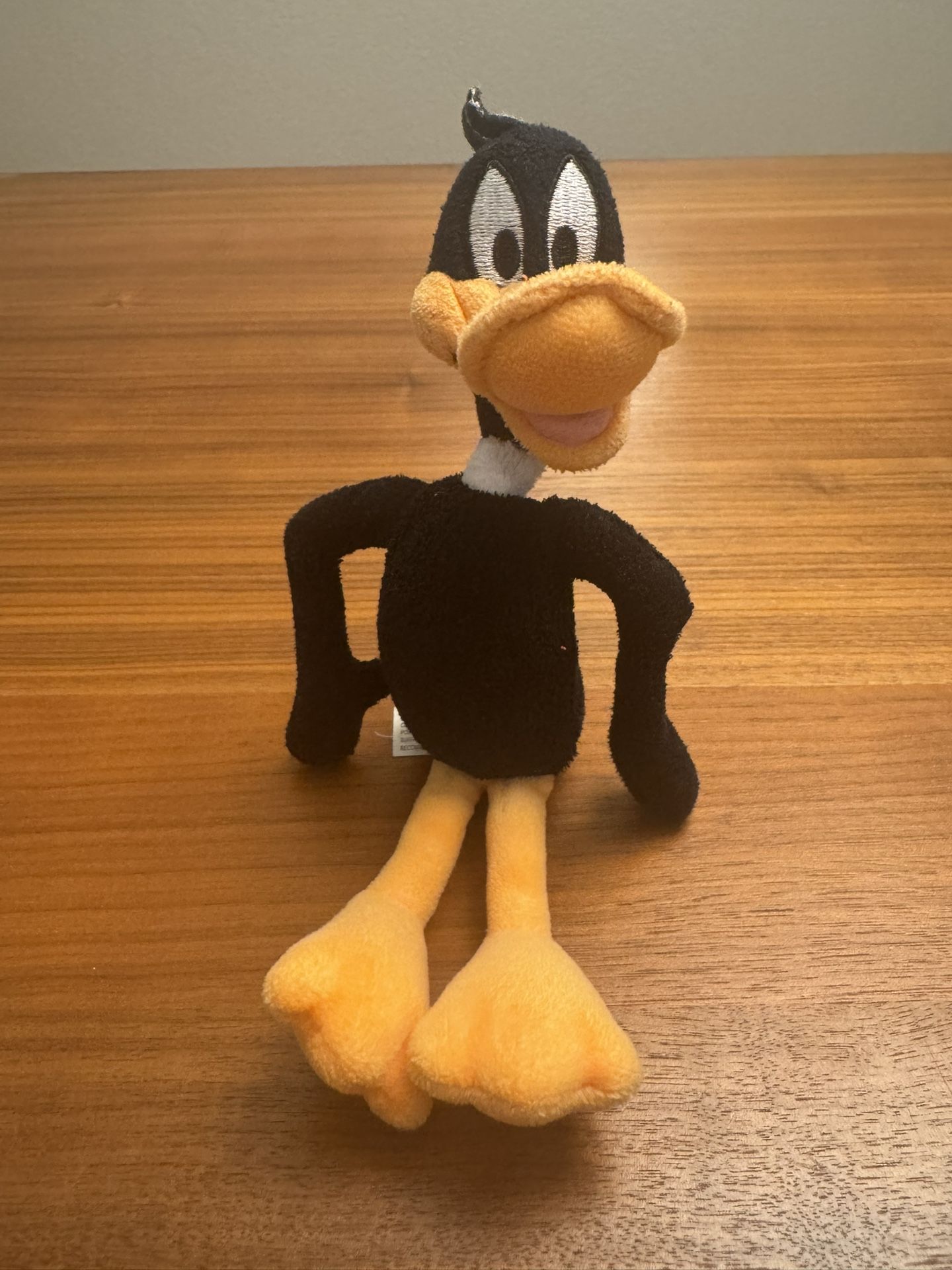 Six Flags Magic Mountain Looney Tunes Daffy Duck Stuffed Plush Animal Toy
