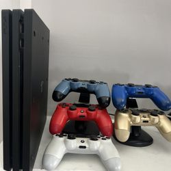 PS4 1TB W/ 5 Controllers & Wireless Headset 