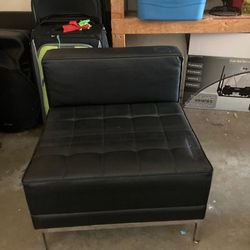 Black Leather Couches