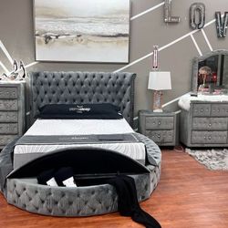 Bedframes Starting at $599! 🚪✨ Delivery, Assembly, and Financing Available!