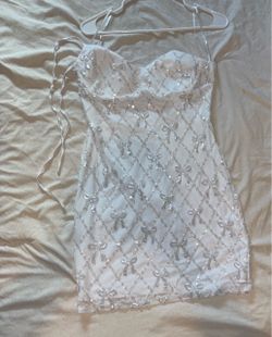 Windsor white dress