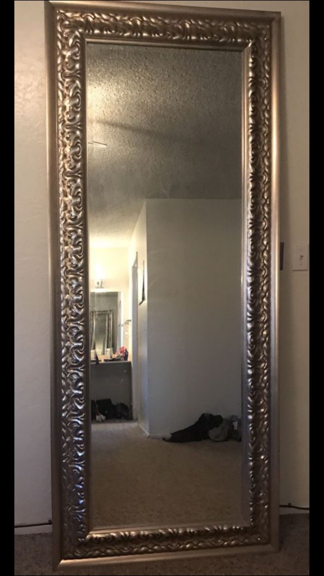 Large mirror for Sale in Roseville, CA OfferUp